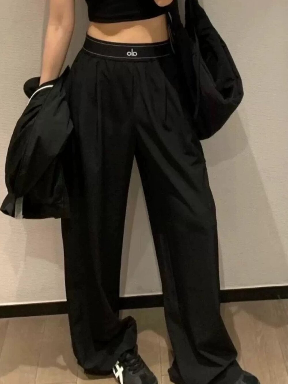 ALO Yoga Black Suit Pants 🤍 Wide Leg Regular Fit NWT